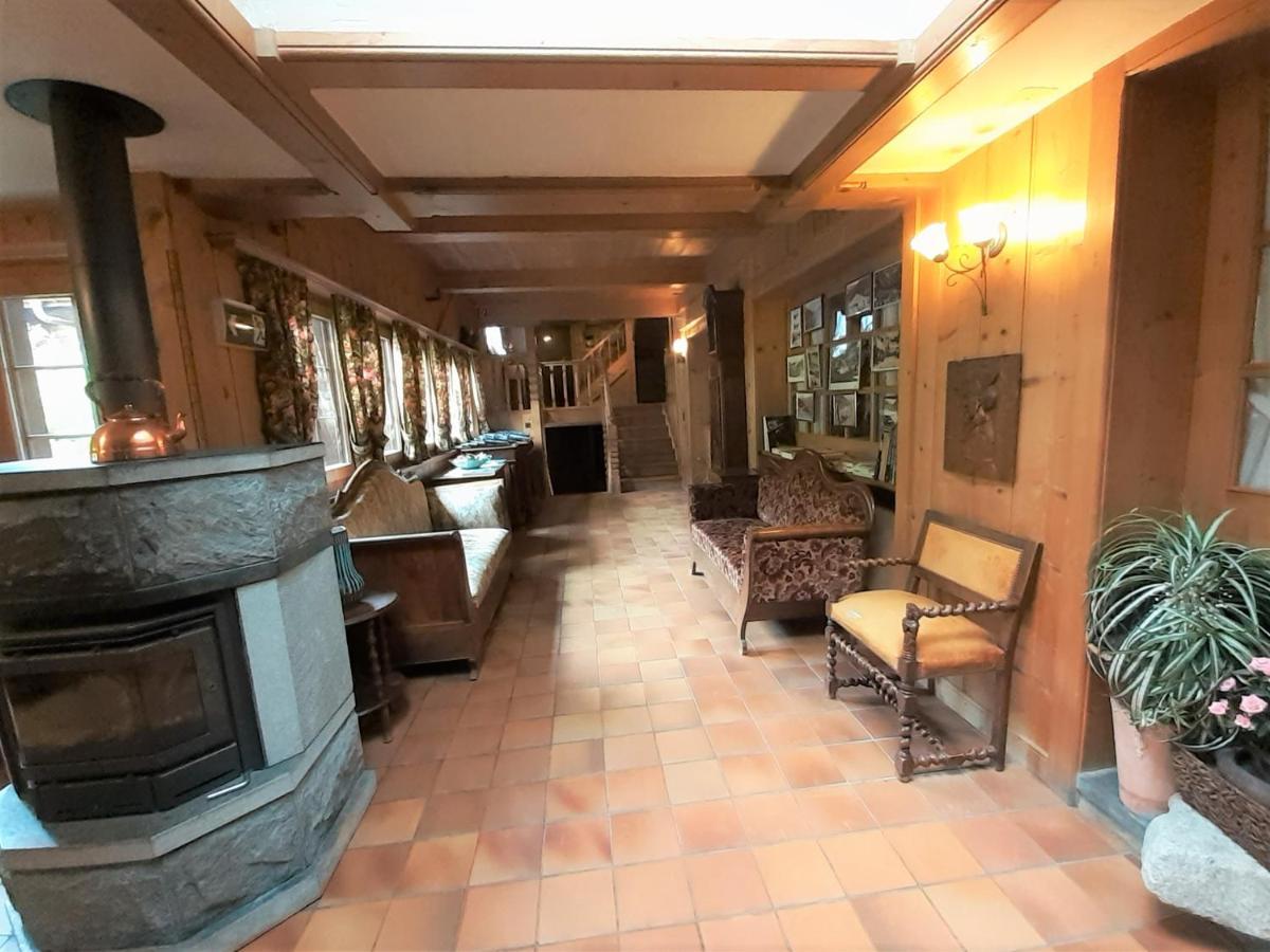 Le Catogne Hotel Orsières Екстериор снимка